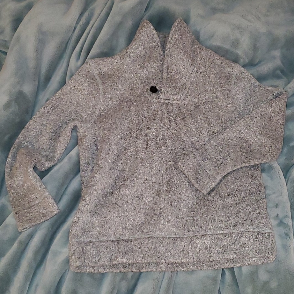 Old Navy Sweater
